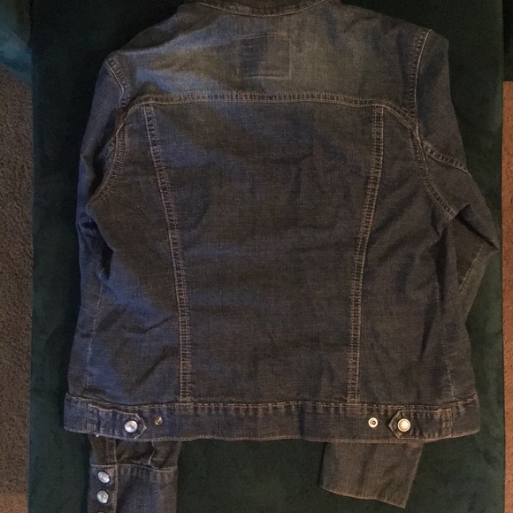 Jean Jacket - Picture 4 of 4